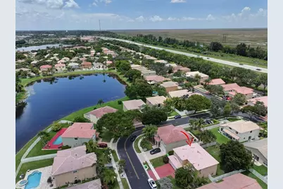 2355 NW 138th Drive, Sunrise, FL 33323 - Photo 32