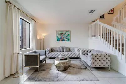 11392 W 34th Way, Hialeah, FL 33018 - Photo 4