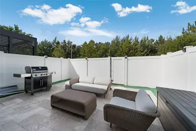 11392 W 34th Way, Hialeah, FL 33018 - Photo 6