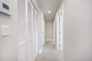 1161 NW 105th Terrace, Miami, FL 33150 - Photo 14