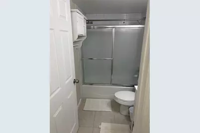 [Address not provided], Lauderdale Lakes, FL 33319 - Photo 12