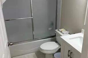 [Address not provided], Lauderdale Lakes, FL 33319 - Photo 10