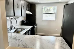 8351 Sands Point Blvd, Tamarac, FL 33321 - Photo 12