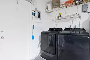 8712 SW 52nd St, Cooper City, FL 33328 - Photo 28