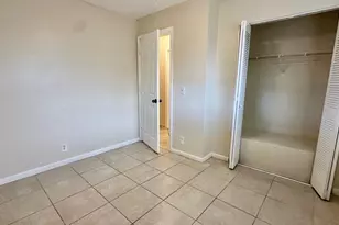 414 SW 72nd Ave, North Lauderdale, FL 33068 - Photo 10