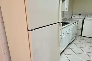 414 SW 72nd Ave, North Lauderdale, FL 33068 - Photo 6