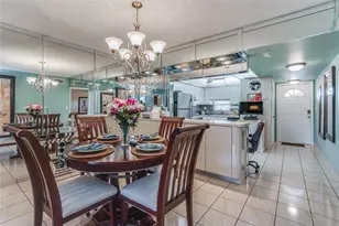 700 S Hollybrook Dr, Pembroke Pines, FL 33025 - Photo 14