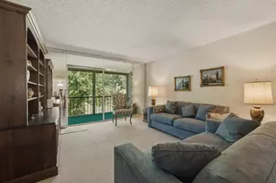 8970 S Hollybrook Blvd, Pembroke Pines, FL 33025 - Photo 1