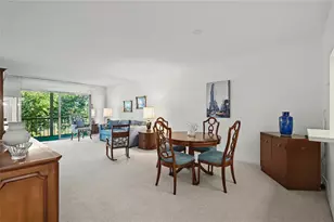 8970 S Hollybrook Blvd, Pembroke Pines, FL 33025 - Photo 4