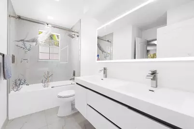 1021 NW 108th Avenue, Plantation, FL 33322 - Photo 22