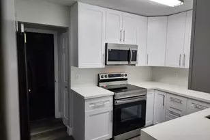 7407 SW 13th St, North Lauderdale, FL 33068 - Photo 10