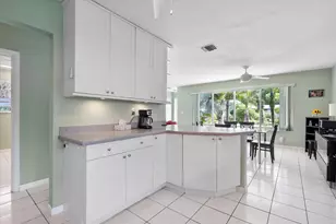 3241 SW 23rd Ct, Fort Lauderdale, FL 33312 - Photo 10