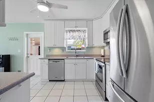 3241 SW 23rd Ct, Fort Lauderdale, FL 33312 - Photo 12