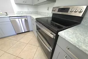 4525 NW Glazbrook St, Port Saint Lucie, FL 34983 - Photo 4