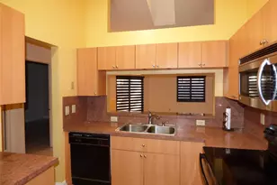 11248 SW 11th St, Hollywood, FL 33025 - Photo 14