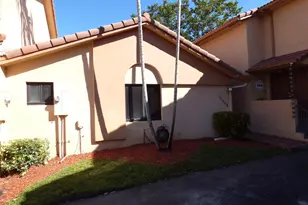 11248 SW 11th St, Hollywood, FL 33025 - Photo 4