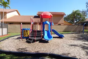 11248 SW 11th St, Hollywood, FL 33025 - Photo 44