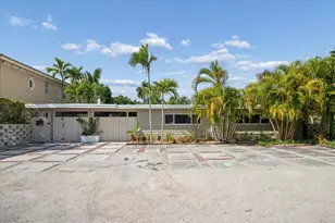 1123 NE 14th Ave, Fort Lauderdale, FL 33304 - Photo 38