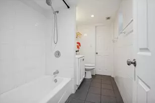 1123 NE 14th Ave, Fort Lauderdale, FL 33304 - Photo 34