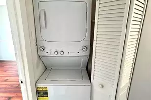 8131 Lagos De Campo Blvd, Tamarac, FL 33321 - Photo 24