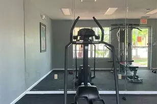 8104 SW 21st Ct, Miramar, FL 33025 - Photo 24