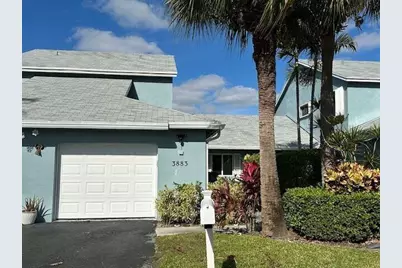 3883 Island Club Circle, Lake Worth, FL 33462 - Photo 2