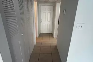 9235 SW 8th St, Boca Raton, FL 33428 - Photo 6