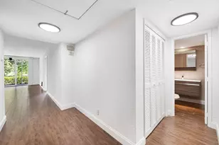 2851 S Palm Aire Dr, Pompano Beach, FL 33069 - Photo 26