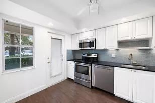 2851 S Palm Aire Dr, Pompano Beach, FL 33069 - Photo 6