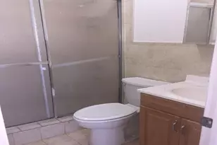 1011 SW 105th Ave, Miami, FL 33174 - Photo 10