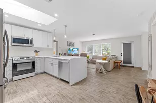 2621 NE 20th St, Pompano Beach, FL 33064 - Photo 8