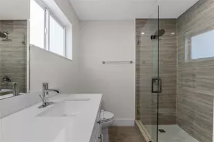 2621 NE 20th St, Pompano Beach, FL 33064 - Photo 18