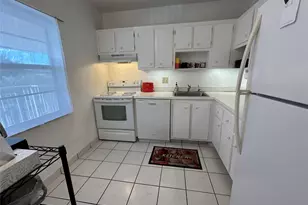 7805 NW 5th Ct, Margate, FL 33063 - Photo 8