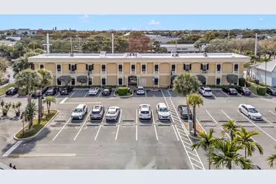 665 SE 10th Street #201, Deerfield Beach, FL 33441 - Photo 1