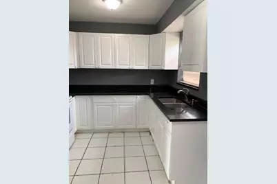 1205 NW 19th Avenue, Fort Lauderdale, FL 33311 - Photo 4