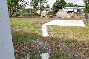 1205 NW 19th Ave, Fort Lauderdale, FL 33311 - Photo 2