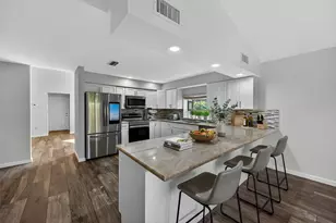 23203 L'Ermitage Cir, Boca Raton, FL 33433 - Photo 12