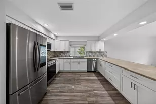 23203 L'Ermitage Cir, Boca Raton, FL 33433 - Photo 14