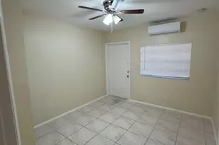 4451 NW 43rd Ct, Fort Lauderdale, FL 33319 - Photo 12