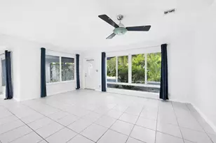 2152 NE 62nd St, Fort Lauderdale, FL 33308 - Photo 4
