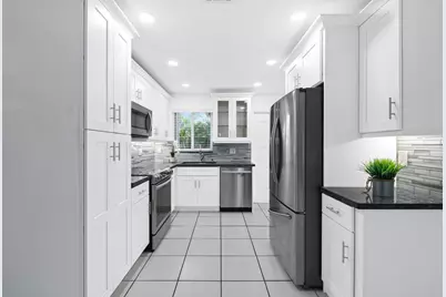 2152 NE 62nd Street, Fort Lauderdale, FL 33308 - Photo 1