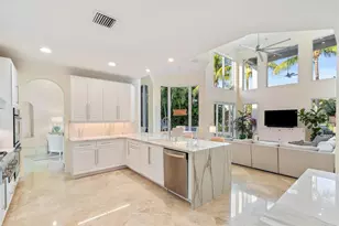 10301 Blue Palm St, Plantation, FL 33324 - Photo 20