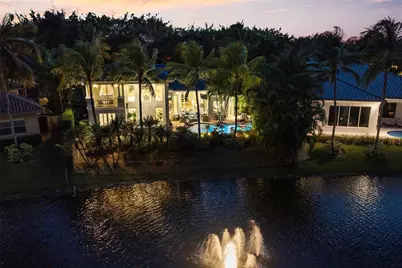 10301 Blue Palm Street, Plantation, FL 33324 - Photo 2