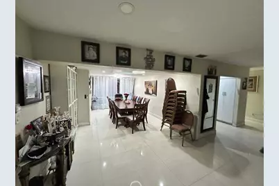 9711 NW 33rd Street, Sunrise, FL 33351 - Photo 8