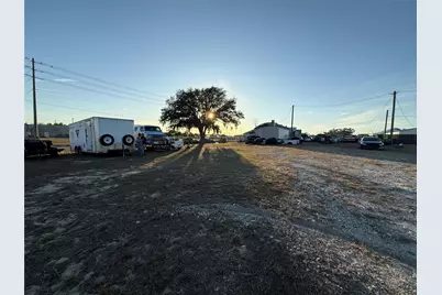 702 N Ridgewood Drive, Sebring, FL 33870 - Photo 28