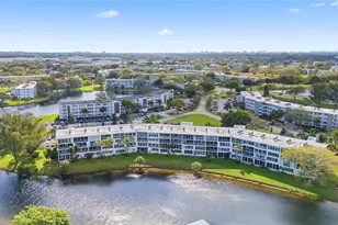 2122 Cambridge F, Deerfield Beach, FL 33442 - Photo 36