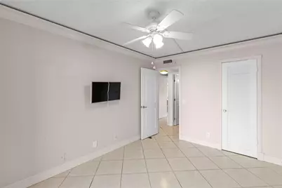 2122 Cambridge F #2122, Deerfield Beach, FL 33442 - Photo 22