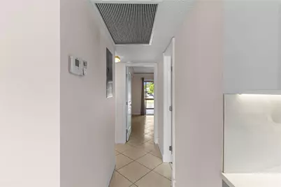 2122 Cambridge F #2122, Deerfield Beach, FL 33442 - Photo 18