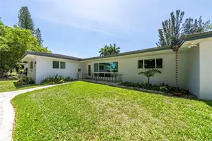 3140 Calle Largo Dr, Hollywood, FL 33021 - Photo 4