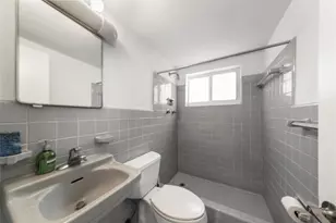 3140 Calle Largo Dr, Hollywood, FL 33021 - Photo 42